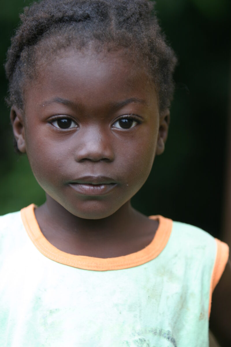 Girl in Sao Tome — Children living in rural Sao Tome, an Island of the coast of West Africa — Sao Tome, Africa, ADRA, Poverty, children