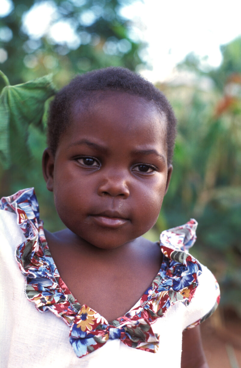 Girl in Malawi — Stock Images of children: Girls from Malawi — Children, faces, child, girls, Malawi