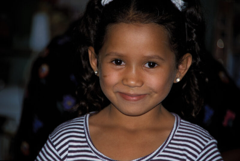 Girl in Honduras — Stock Images of children: Girls from, Honduras — Children, faces, child, girls, Honduras