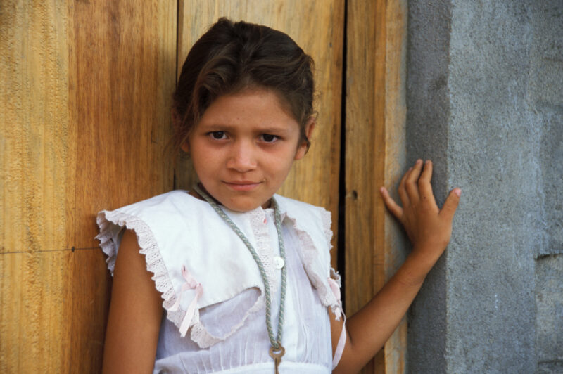 Girl in Honduras — Stock Images of children: Girls from, Honduras — Children, faces, child, girls, Honduras