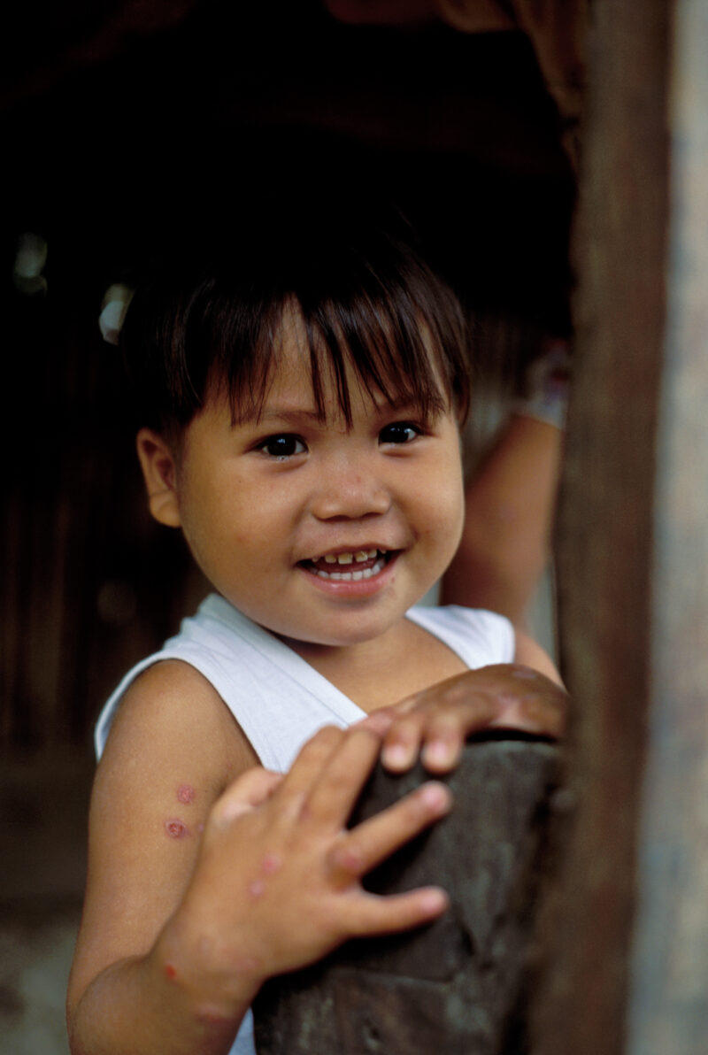 Girl in the Philippines — Stock Images of children: Girls from the Philippines — Children, faces, child, girls, Philippines