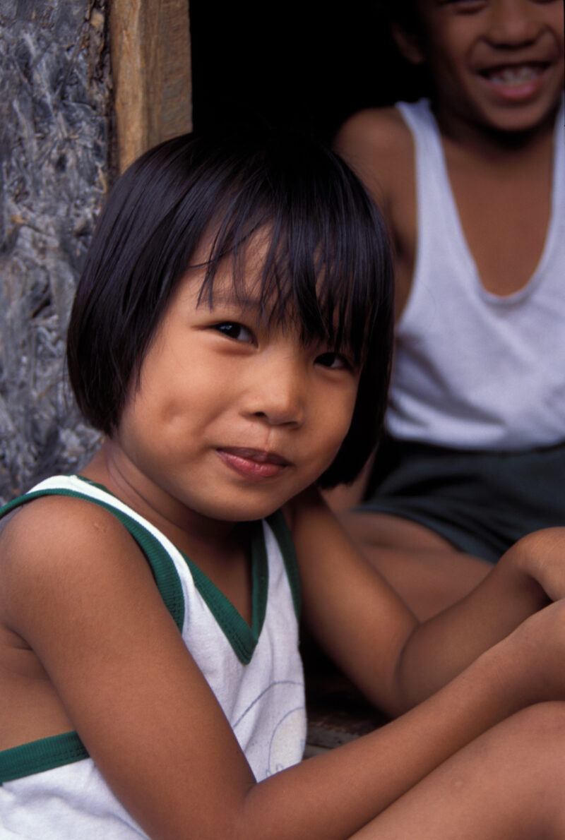 Girl in the Philippines — Stock Images of children: Girls from the Philippines — Children, faces, child, girls, Philippines