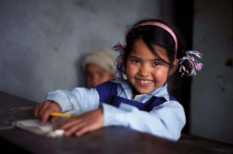 Girl in Nepal — Stock image of girl in rural Nepal — Children, faces, child, girls, girl