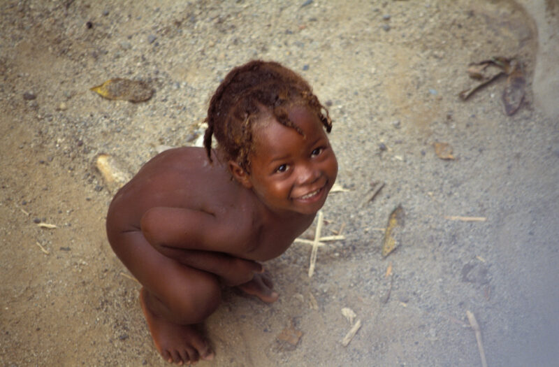 Stock Images of Haiti — Stock Image of Haiti: Children living in poverty in Haiti — Haiti, Haitian, children, poor, poverty