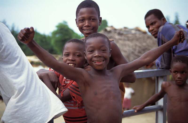 Stock Images of Haiti — Stock Image of Haiti: Children living in poverty in Haiti — Haiti, Haitian, children, poor, poverty