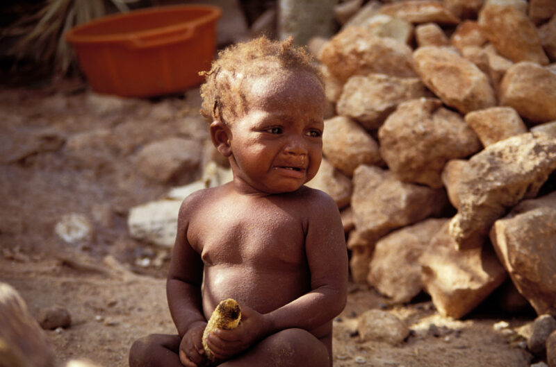 Stock Images of Haiti — Stock Image of Haiti: Children living in poverty in Haiti — Haiti, Haitian, children, poor, poverty