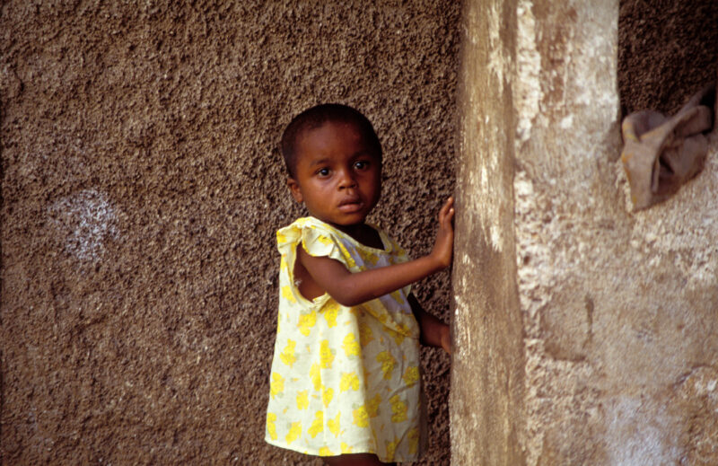 Stock Images of Haiti — Stock Image of Haiti: Children living in poverty in Haiti — Haiti, Haitian, children, poor, poverty