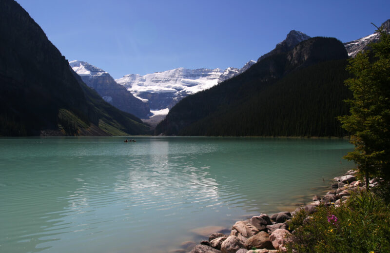 Lake Louise in Canada — Stock Images of Lakes: Lake Louise in Banff National Park in Canada — Canada, Alberta, Banff National Park, Scenic, Mountians