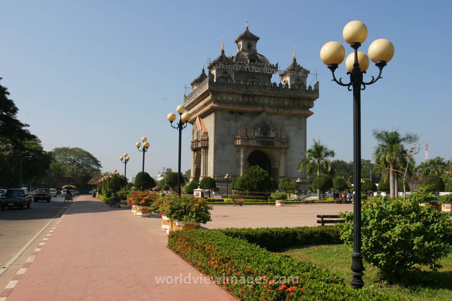 Patuxay Park in Vientiene