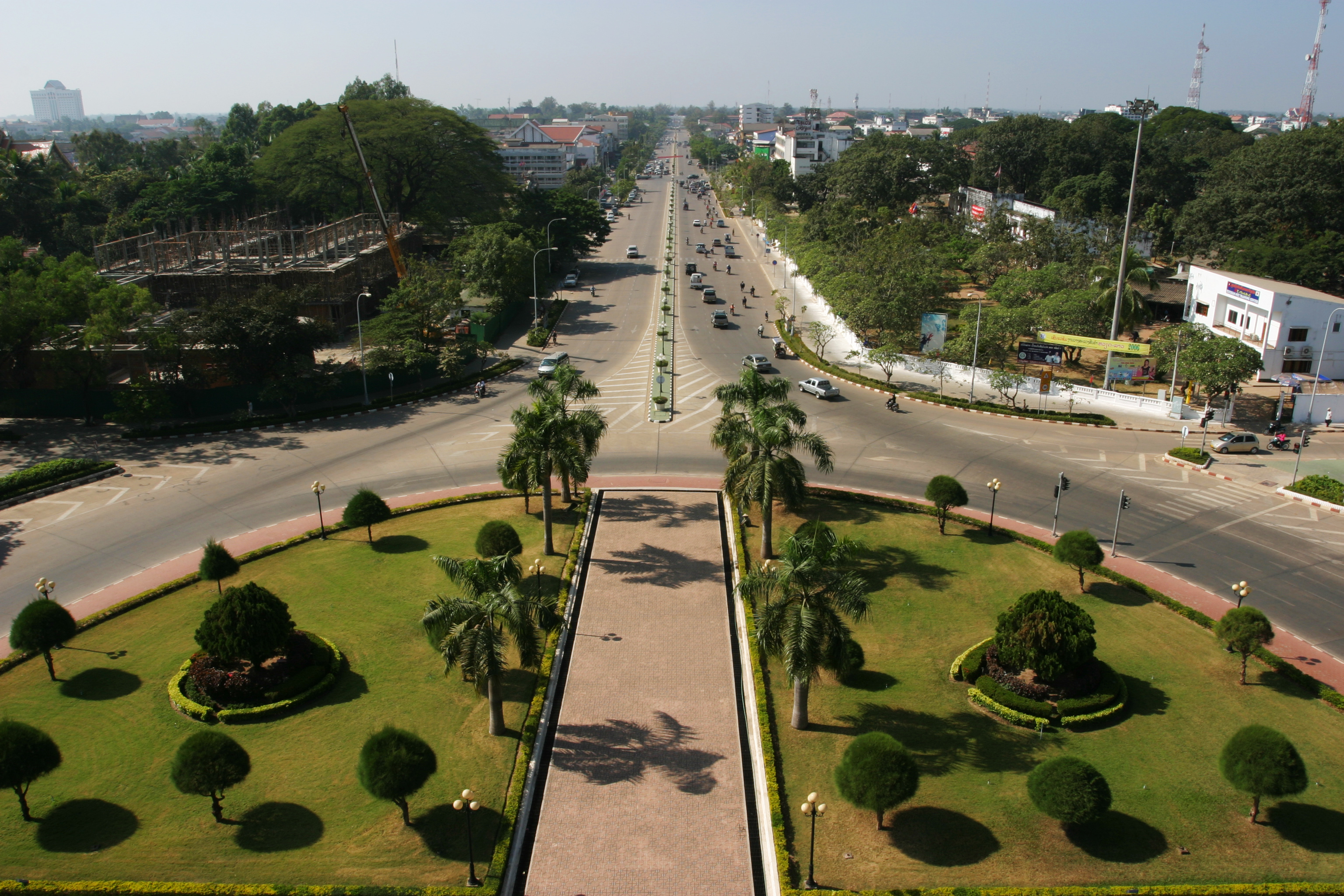 Patuxay Park in Vientiene