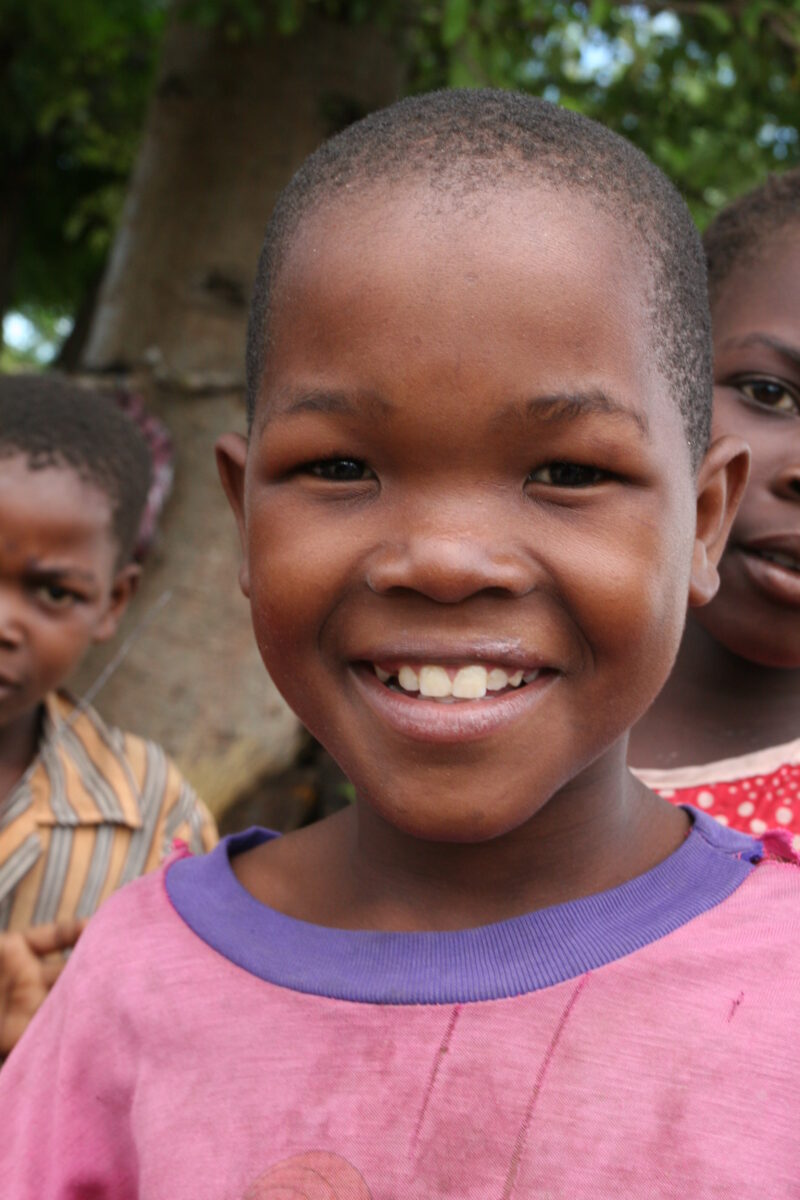 Girl in Malawi — Girl Smiles for camera in Malawi, Africa — Malawi, Africa, girls, girls, child
