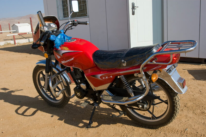 Moterbike in Mongolia — Stock Images of life in Rural Mongolia, and the people who live there — Mongolia