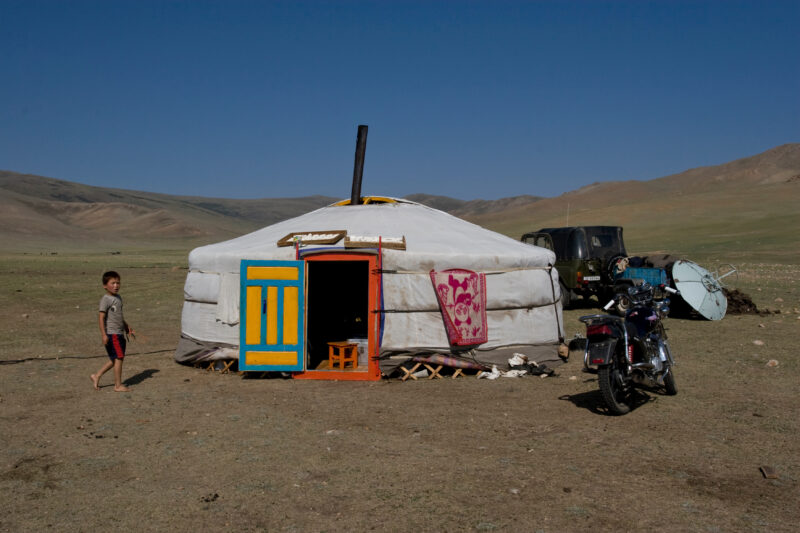 Ger in Mongolia — Stock Images of life in Rural Mongolia, and the people who live there: Ger, a round tent home made of compressed wool, Felt. — Mongolia, St...