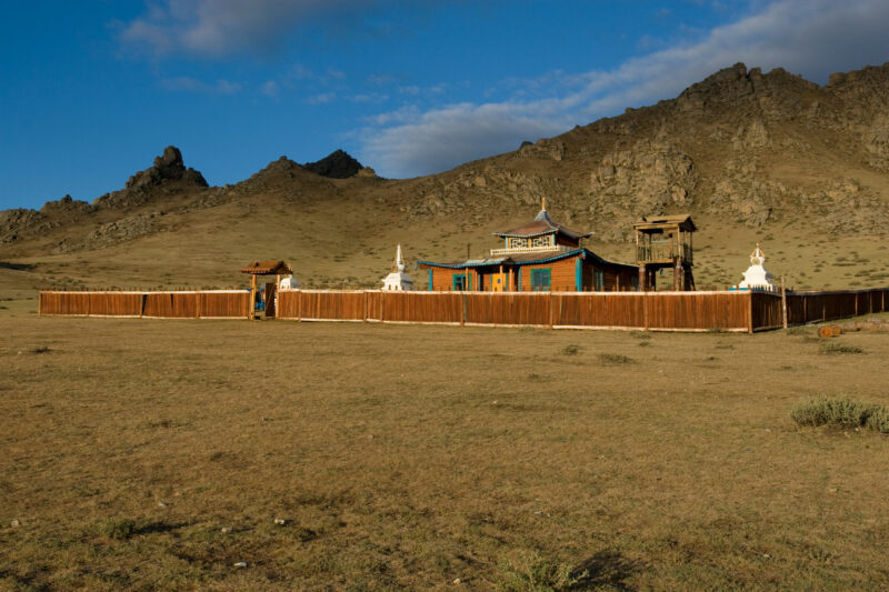 Buddhist Temple in Mongolia — Stock Image of Buddhist Temple in rural Mongolia — Buddhism, Mongolia, temple, buddhist