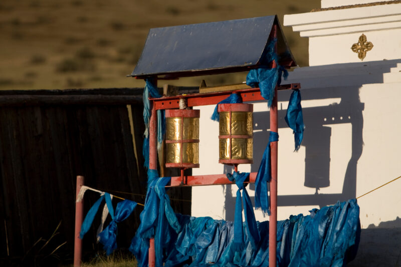 Buddhist Temple in Mongolia — Stock Image of Buddhist Temple in rural Mongolia: Buddhist Prayer Wheels — Buddhism, Mongolia, temple, buddhist, prayer Wheels