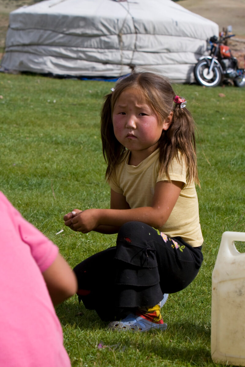 Girl in Mongolia — Stock Images of Mongolia: Girl Closeup — Mongolia, faces, girl, girls