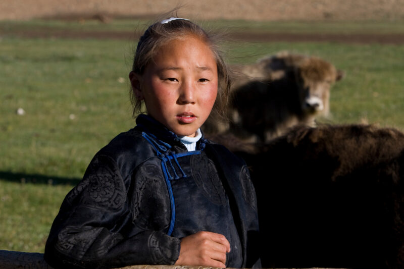 Girl in Mongolia — Stock Images of Mongolia: Girl Closeup — Mongolia, faces, girl, girls