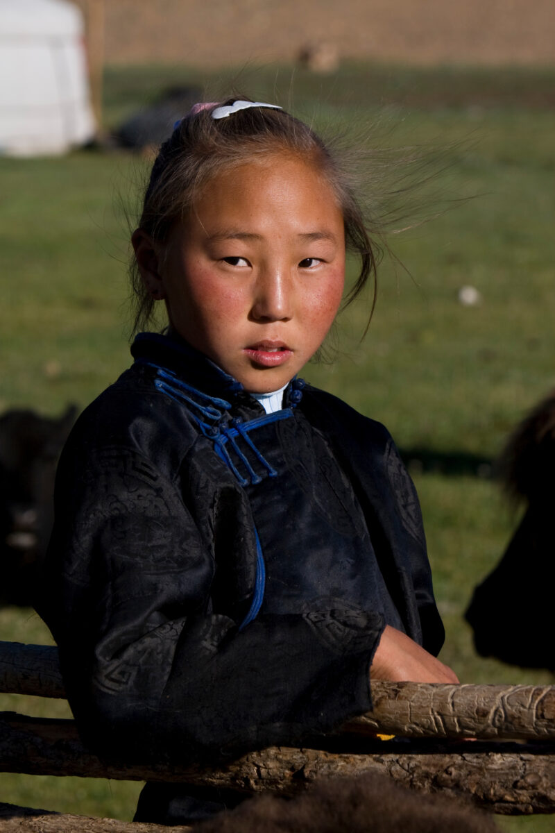 Girl in Mongolia — Stock Images of Mongolia: Girl Closeup — Mongolia, faces, girl, girls