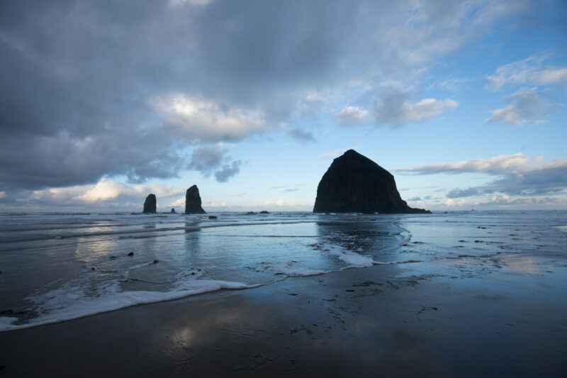 Beach in Oregon — Beautiful Ocean Scene on the Oregon Cost in the United States — Beach, Coast, Ocean, Oregon, Sea