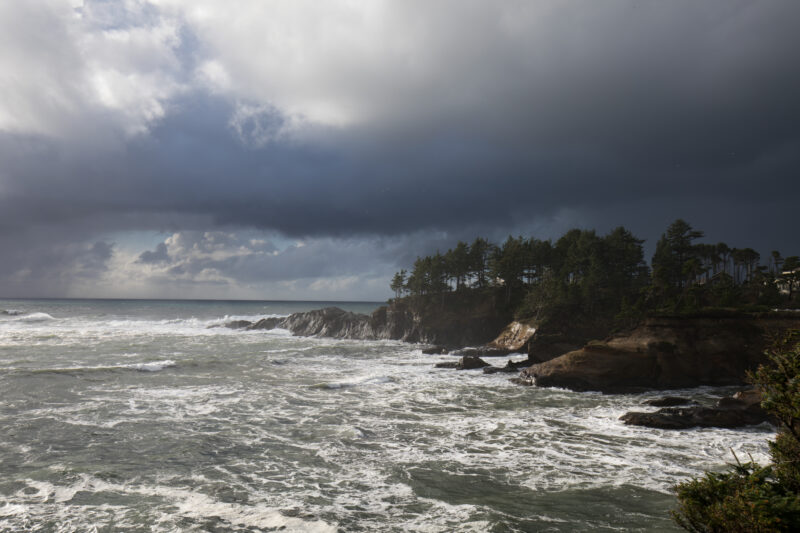 Beach in Oregon — Beautiful Ocean Scene on the Oregon Cost in the United States — Beach, Coast, Ocean, Oregon, Sea