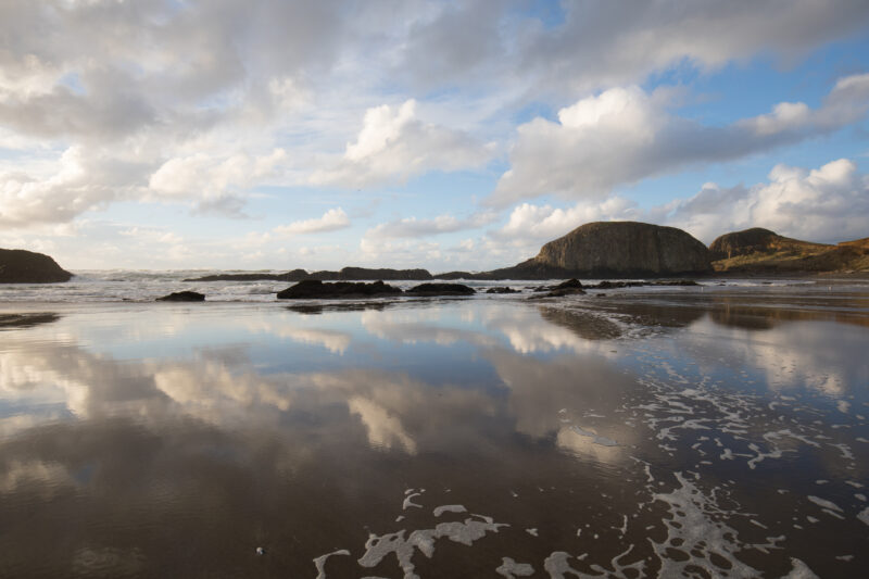 Beach in Oregon — Beautiful Ocean Scene on the Oregon Cost in the United States — Beach, Coast, Ocean, Oregon, Sea