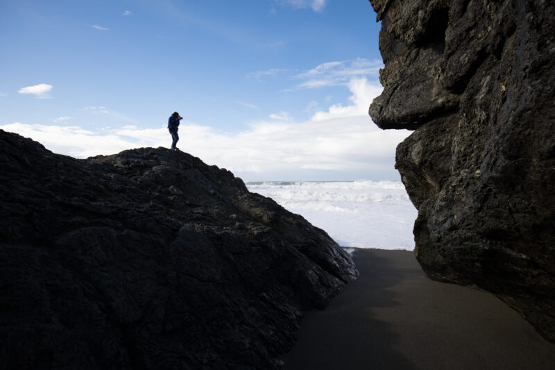 Oregon Coast at Sunset — Beautiful Sunset Scene on the Oregon Cost in the United States. — Beach, Coast, Ocean, Oregon, Sea