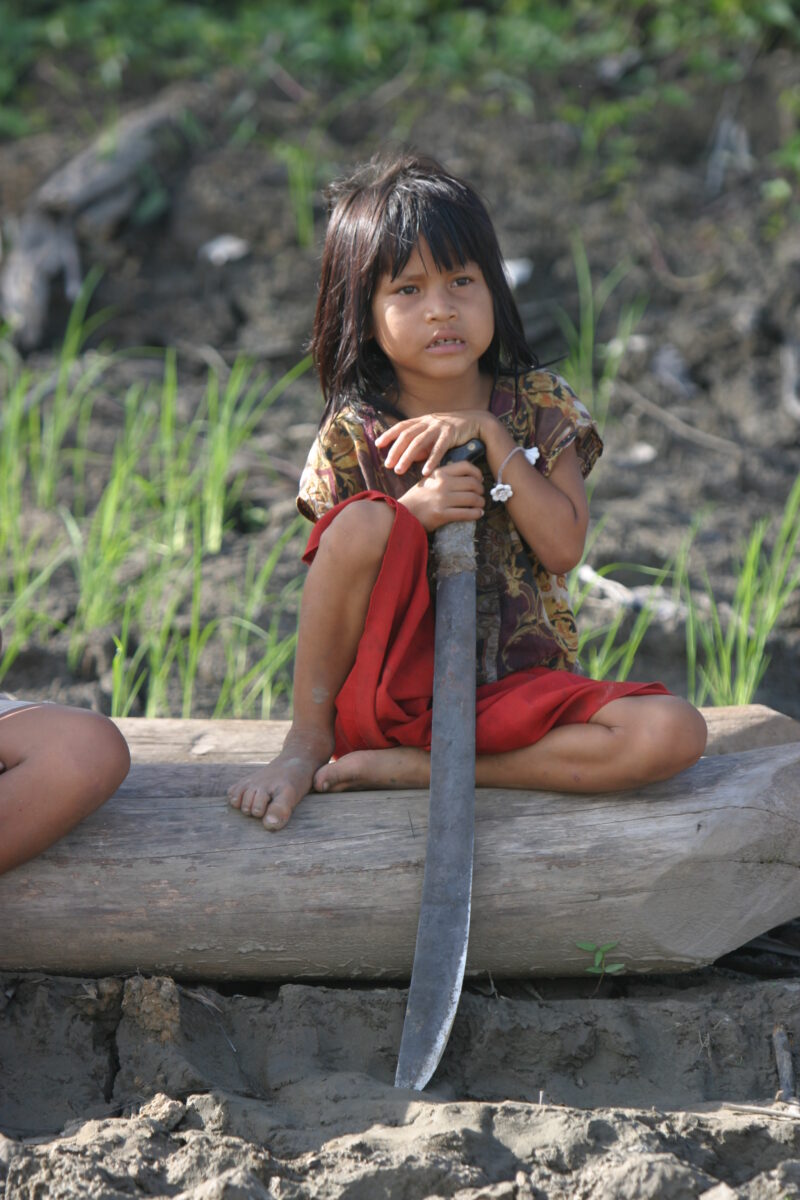 Girl with Machete — Shipibo Ethnic Children living along the Ucayali River — Peru, Shipibo Indians, Amerindian, Poverty, Development