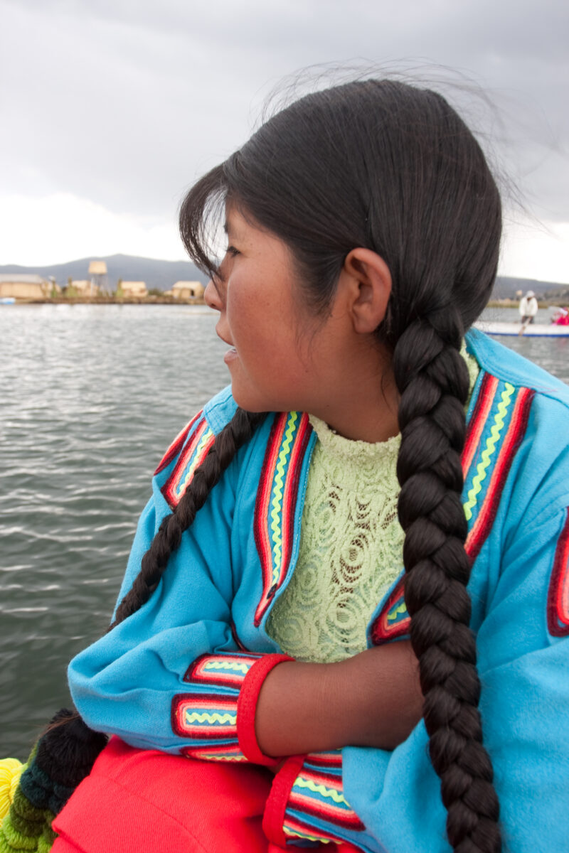 Uro People of Lake Titicaca — Stock images of the life of the Uro people group, living on the floating reed islands of Lake Titicaca, near Puno, Peru — Peru,...