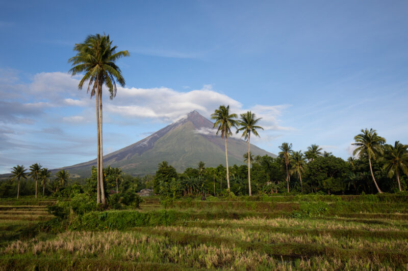 Volcano Mayon in the Philippines — Philippines, Camarines Sur, Luzon