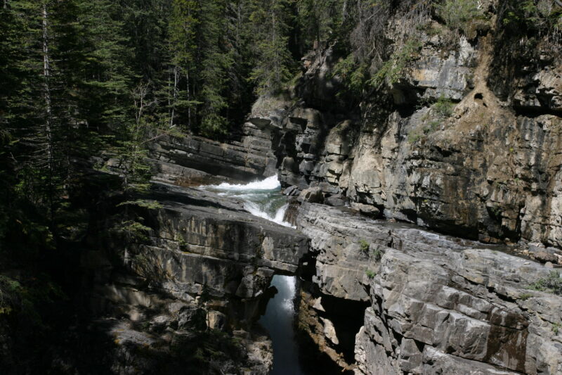 Rivers — Canada, Alberta, Banff National Park, Scenic, Mountians