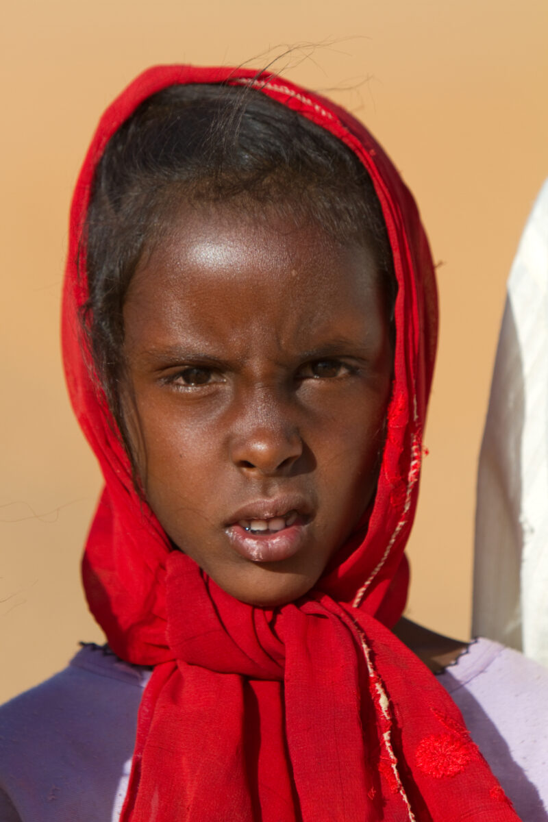 Child in Sudan — Close Up of a child growing up in the desert in Sudan — Africa, Sudan, child, children, desert