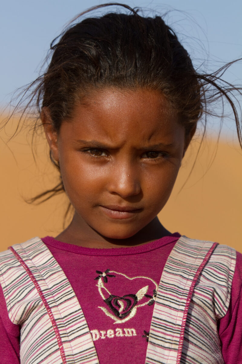 Child in Sudan — Close Up of a child growing up in the desert in Sudan — Africa, Sudan, child, children, desert