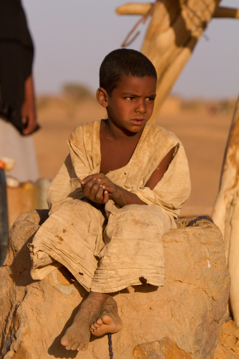 Child in Sudan — Close Up of a child growing up in the desert in Sudan — Africa, Sudan, child, children, desert
