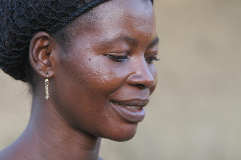 Woman in Togo Africa — Closeup of a woman in Togo in West Africa — Togo, Africa, West Africa, faces, women