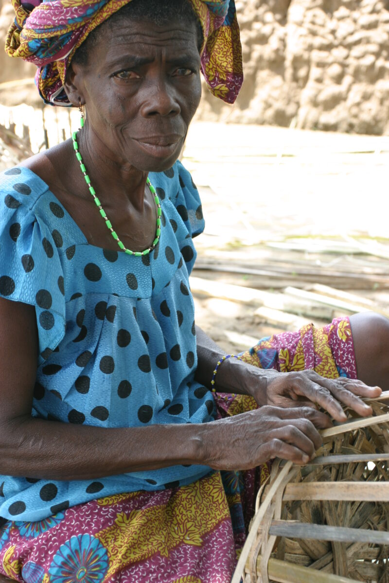 Making Baskets in Togo — Women's group makes baskets for income in Togo, Africa — Togo, Africa, West Africa, faces, women