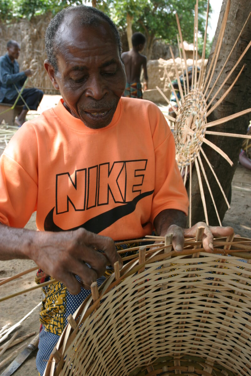 Making Baskets in Togo — Women's group makes baskets for income in Togo, Africa — Togo, Africa, West Africa, men, faces