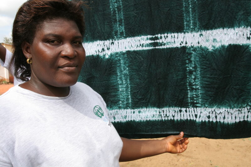 Tie Dye for Income — People in Togo learn how to do tie Dye to make income in West Africa — Togo, Africa, West Africa, faces, women