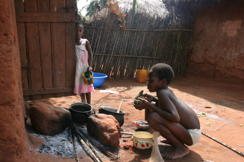 WVI_017010 — Togo, Africa, West Africa, children, poor