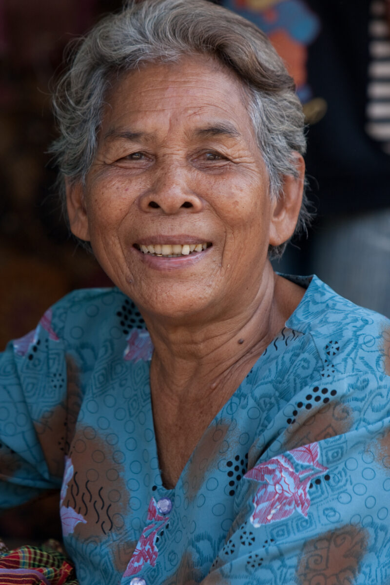 Elder Woman in Cambodia — Stock Images of elderly people of the country of Cambodia — Cambodia, poverty, people, faces, elders