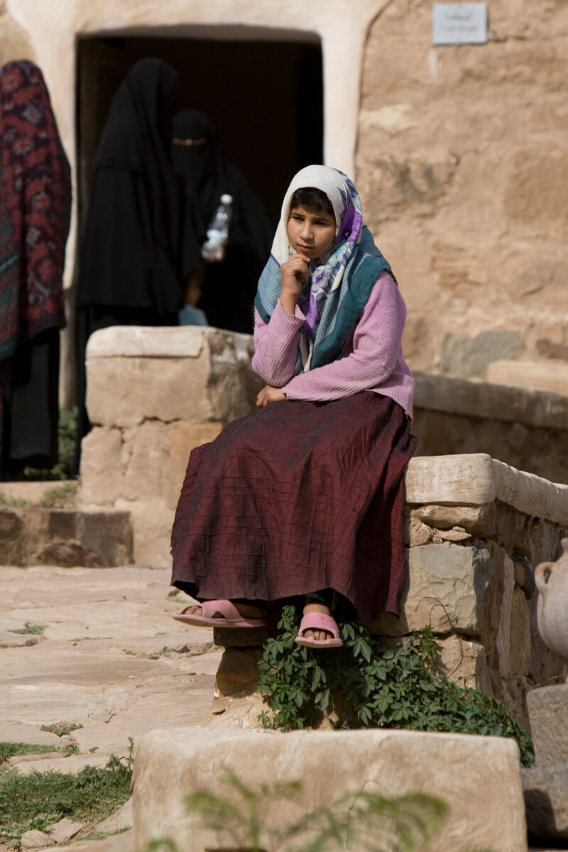 Photo: Thoughtful Girl in Yemen — Yemen