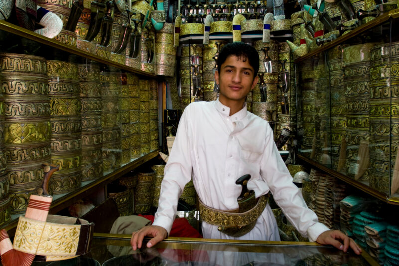 Young Shopkeeper in Yemen — Stock images of people in Yemen — Yemen, people, men, faces, boy