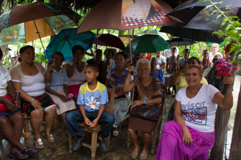 Church Gathering — Christians gather to praise and worship in a temporary church made of Bamboo and leaves, in Cuba — Cuba, Church, Christian, group, people