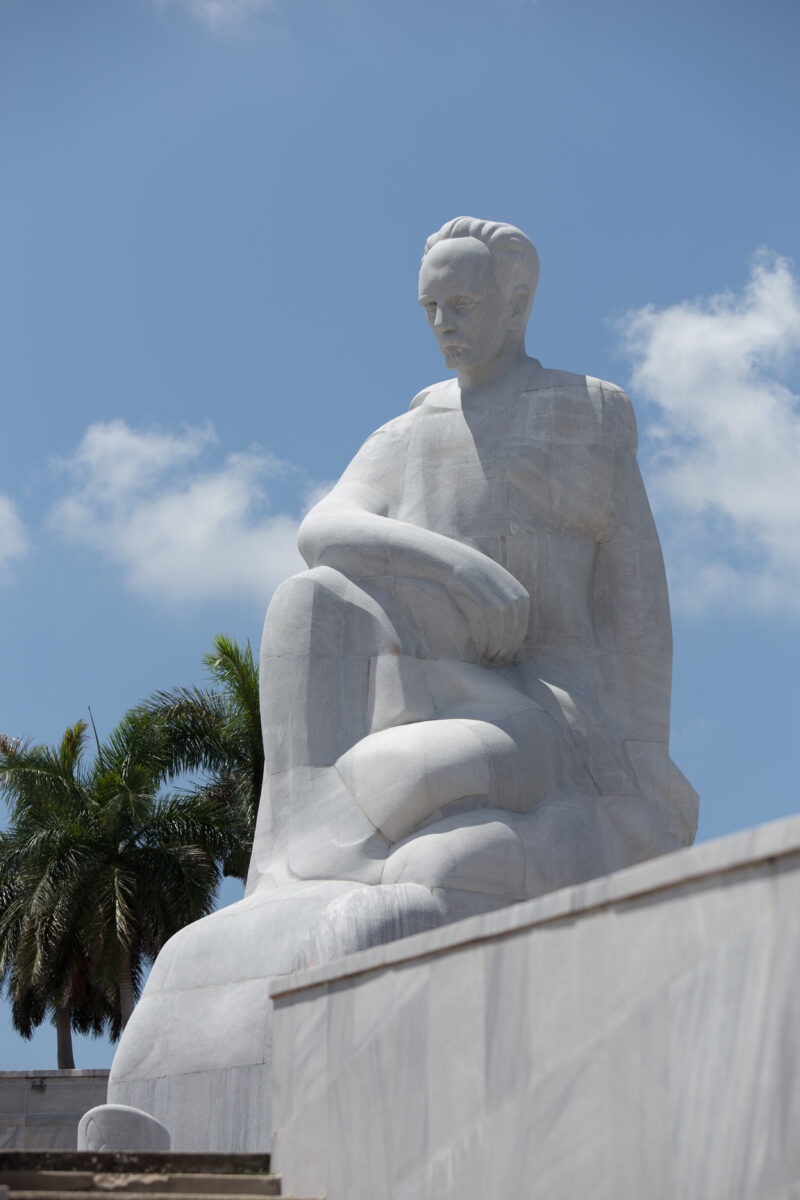 Revolution Square — Cuba, Havana, monumants, memorial, sculpture