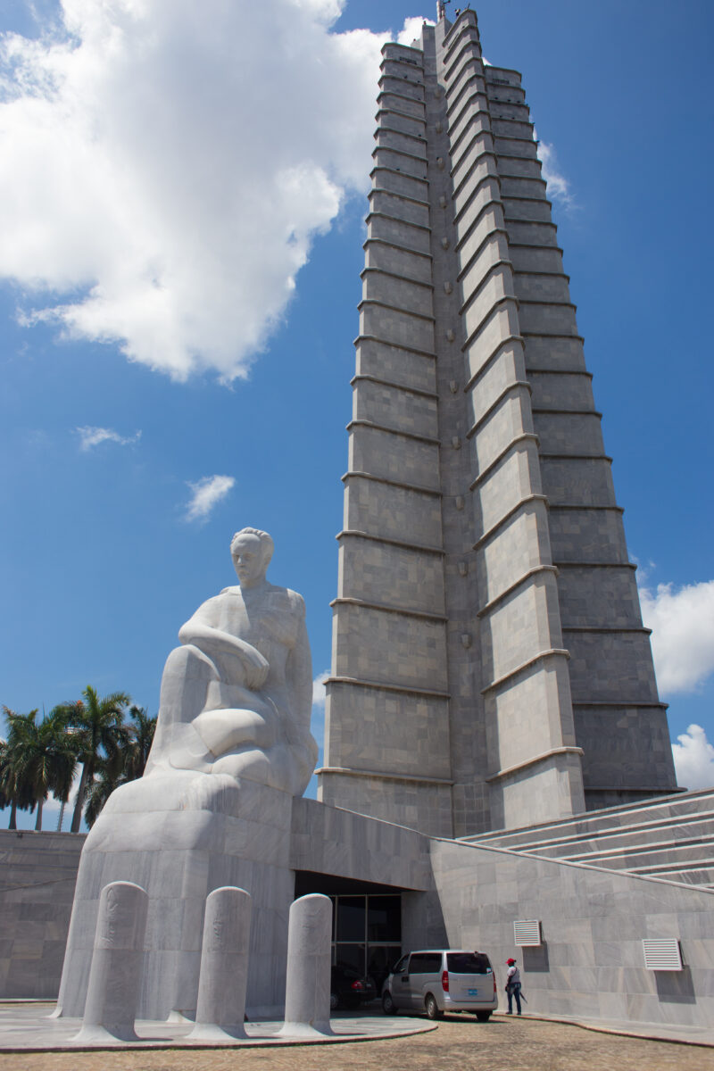 Revolution Square — Cuba, Havana, monumants, memorial, sculpture
