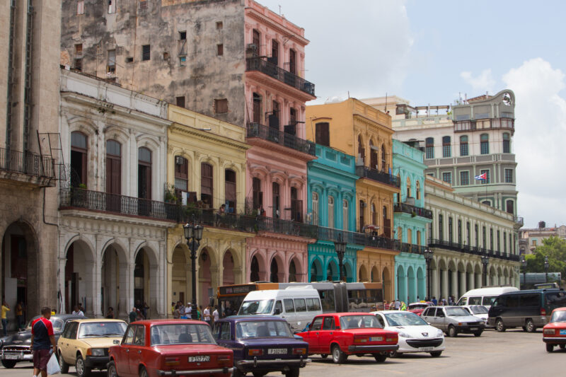 Photo: Old Buildings in Havana — Cuba