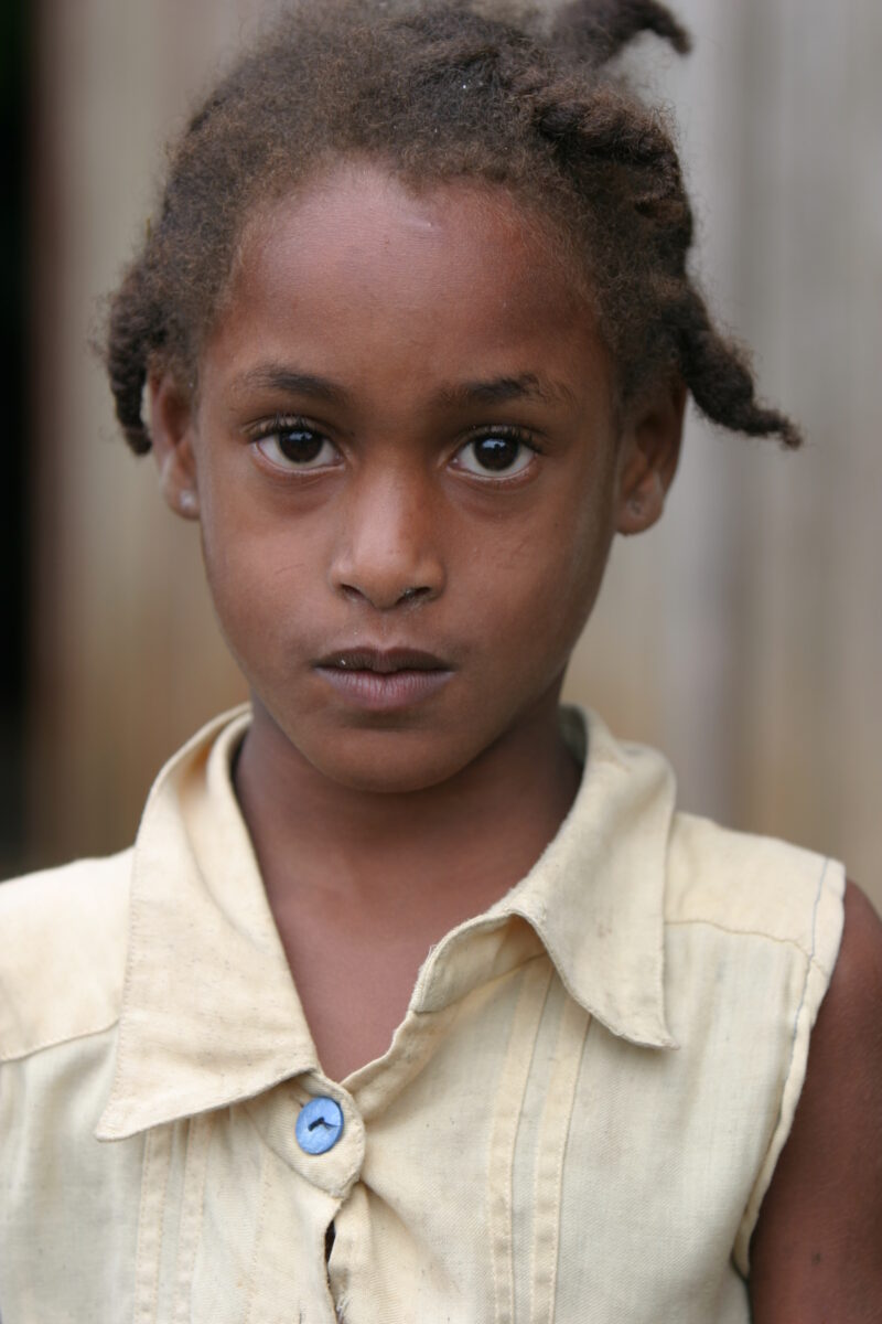 Girl in Sao Tome — Stock Photos of girls in Sao Tome, Africa — Sao Tome, Africa, children, faces, girls
