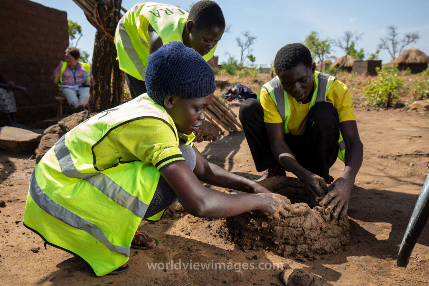 Making a Stove from Mud