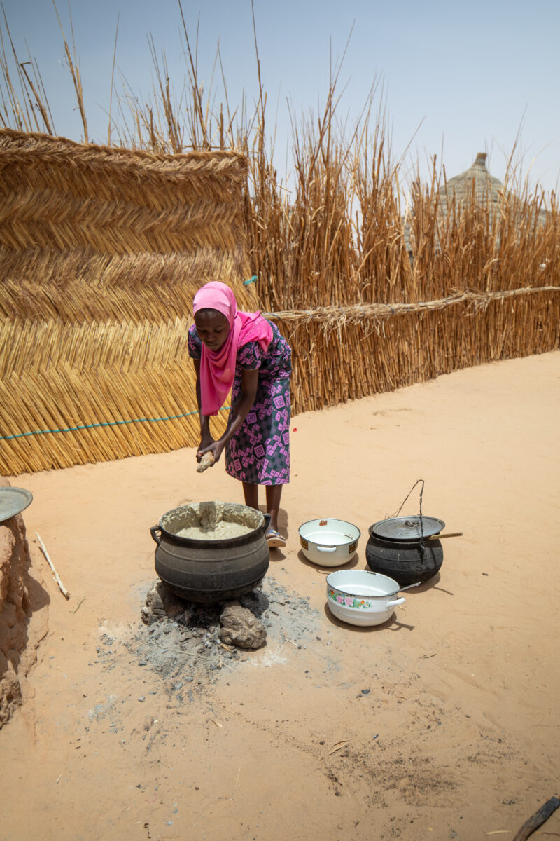 Niger2019__4320 — Adult, Africa, Education, Eyes Closed, Female