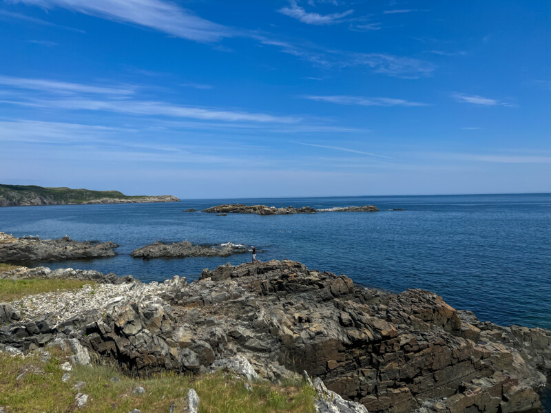 Rocky Coast of Newfoundland — Scenic beauty of the rocky shoreline of Canada's Newfoundland — Beach, Cliff, Nature, Sand, Newfoundland