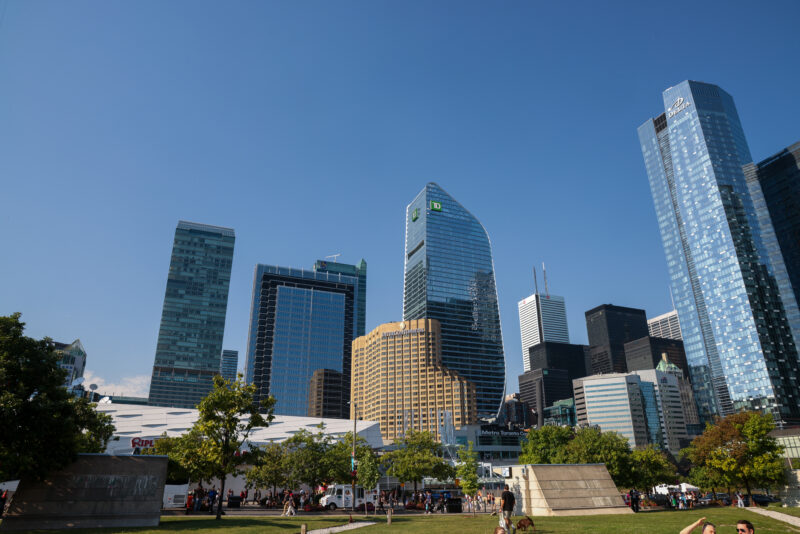 Toronto City Streets — The prominant buildings of commerece and business in Downtown Toronto, Ontario — Architecture, Building, City, Skyscraper, Toronto